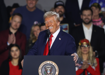 Dems likely to ‘waste millions’ on deluge of lawsuits but could cost Trump precious time: expert