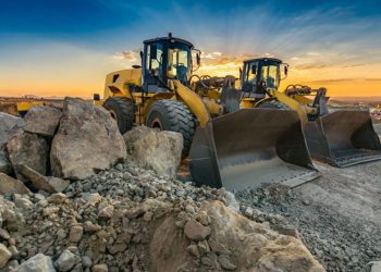 Gold vs. Copper: Which Metal Will Shine Brighter in 2025?