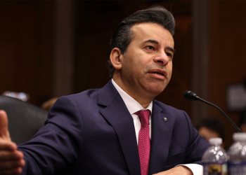 Trump FDA pick clears last hurdle after flipping vaccine question on Dem in confirmation hearing