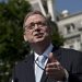 Kevin Hassett doubles down on Trump tariffs, says dozens of countries are asking to negotiate