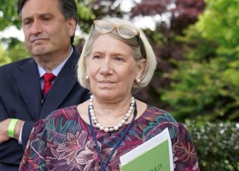 Who is Anita Dunn? The Biden confidante who clashed with Hunter grilled in House autopen probe