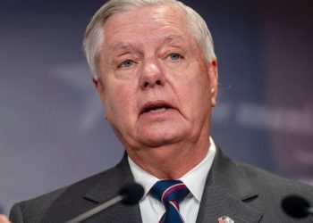 Trump greenlights Russian sanctions bill, paving way for 500% tariff on countries supporting Moscow: Graham