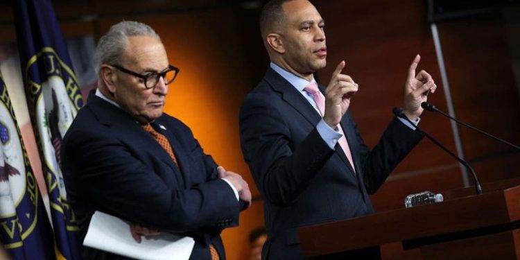 Thune blasts Jeffries, Schumer as ‘afraid of their shadows’ as DHS funding fight heats up